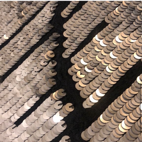 GRYPHON VEIN mini Sequin Silver Skirt Short - Picture 6 of 8